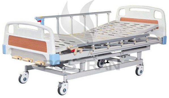 3-Crank Manual Hospital Bed